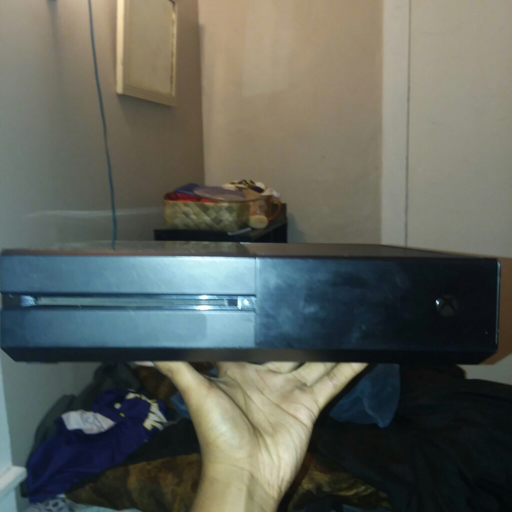 Xbox one Controller&Console - Picture 6 of 6